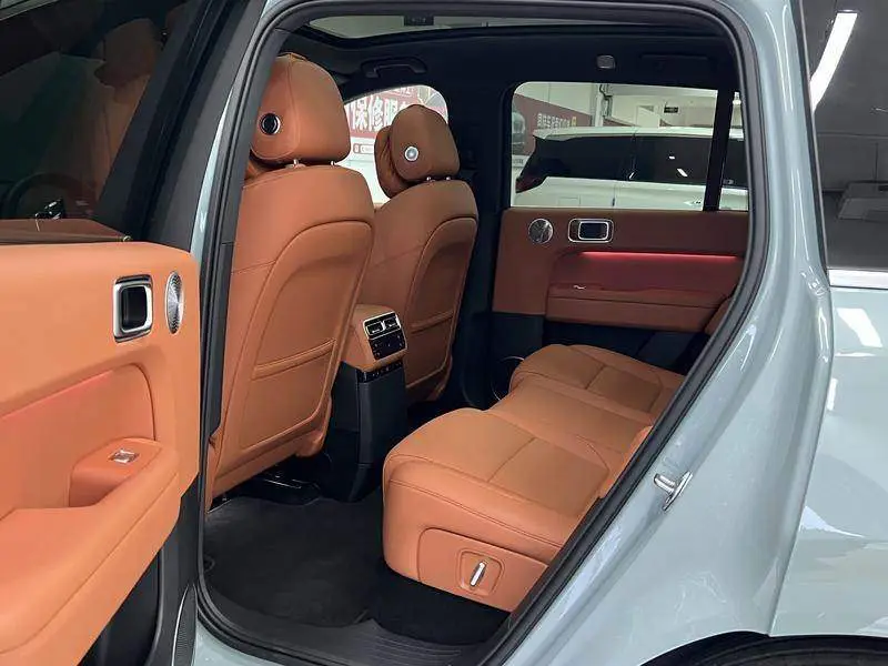 Ideal L6 2025 Max Intelligent Renewal Edition — 16