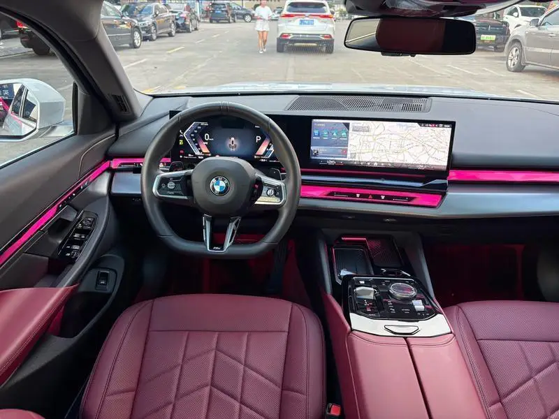 BMW 5 Series 2025 525Li M Sport Package — 14
