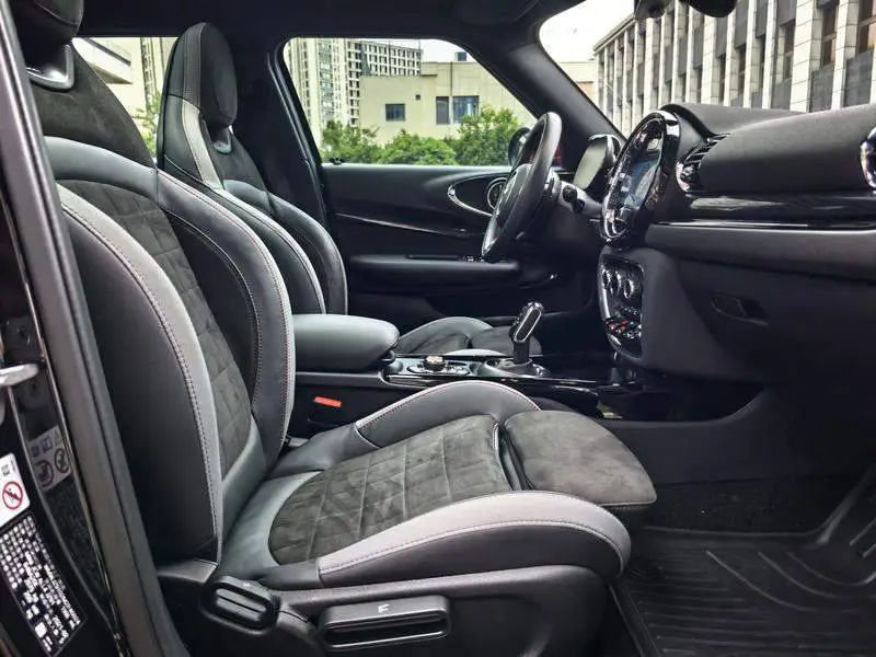 MINI JCW CLUBMAN 2021 2.0T JOHN COOPER WORKS ALL-IN — 15
