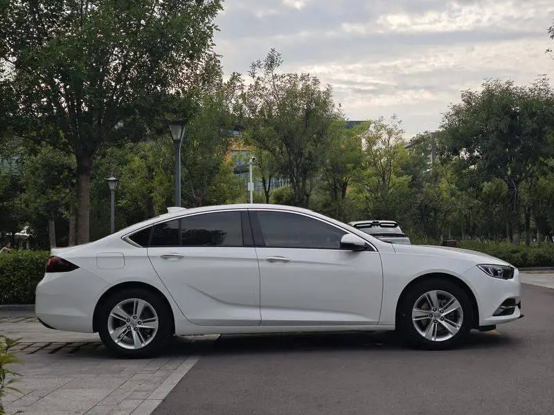 Regal 2019 20T Elite National VI — 8