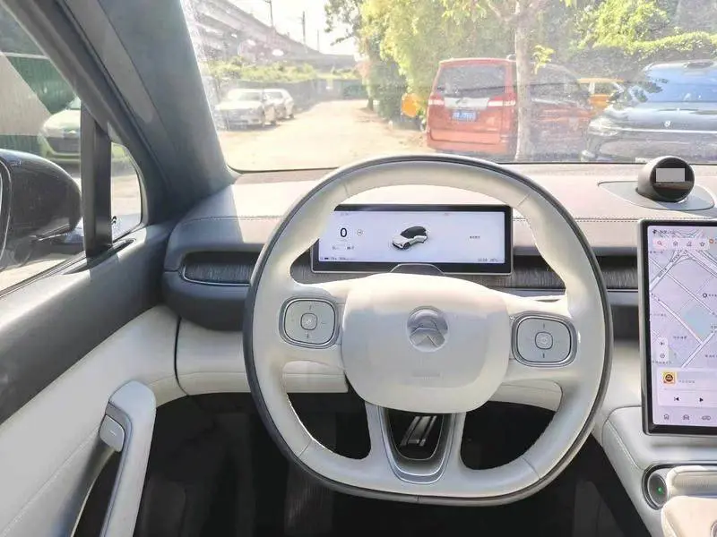 NIO ES6 2024 75kWh — 12