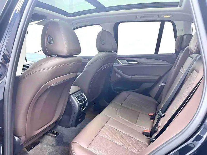 BMW X3 2023 xDrive30i Leading M Night Edition — 9