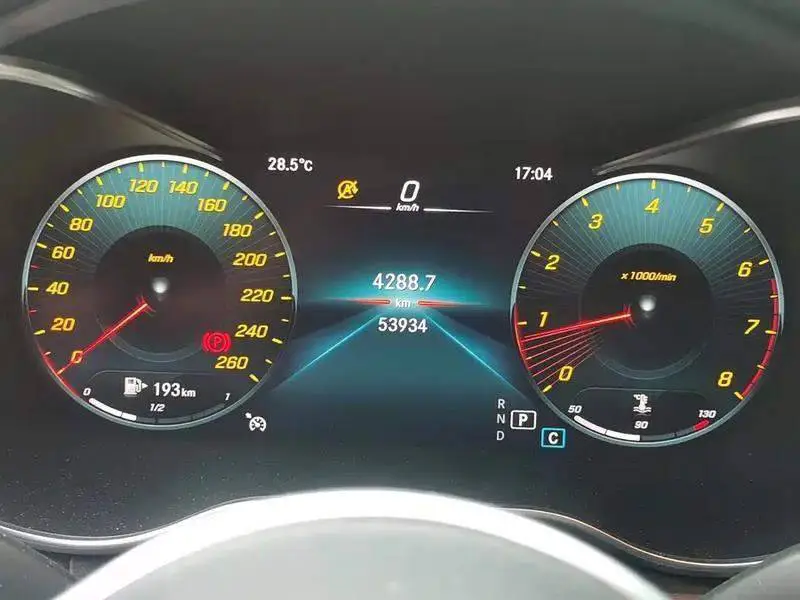 Mercedes-Benz GLC 2020 GLC 260 L 4MATIC Dynamic — 13