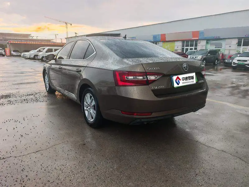 Speed 2016 TSI280 DSG Front Edition — 5