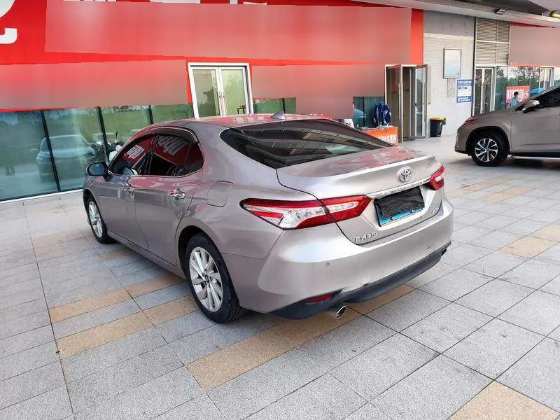 Camry 2021 2.0G Deluxe Edition — 4