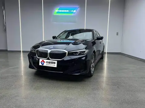 BMW i3 2025 eDrive 35 L