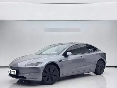 Model 3 2025 facelifted rear-wheel drive version