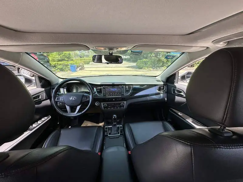 Name map 2014 1.8L Automatic Premium DLX — 12