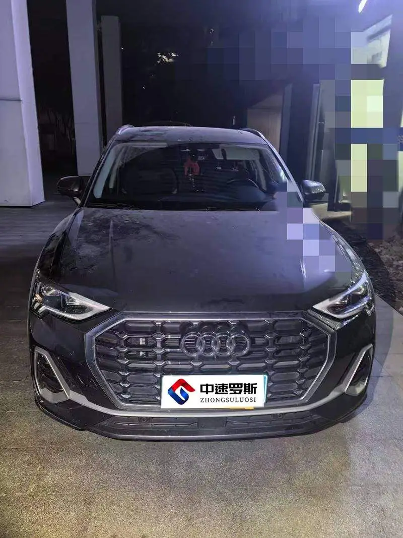 Audi Q3 2022 35 TFSI Stylish and Dynamic — 2