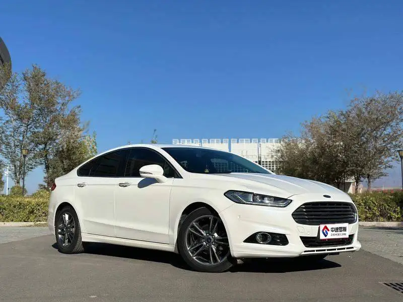 Mondeo 2013 2.0L GTDi240 Supreme Edition — 3