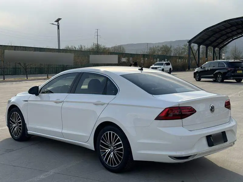 Lingdu 2019 280TSI DSG Luxury Edition National VI — 4