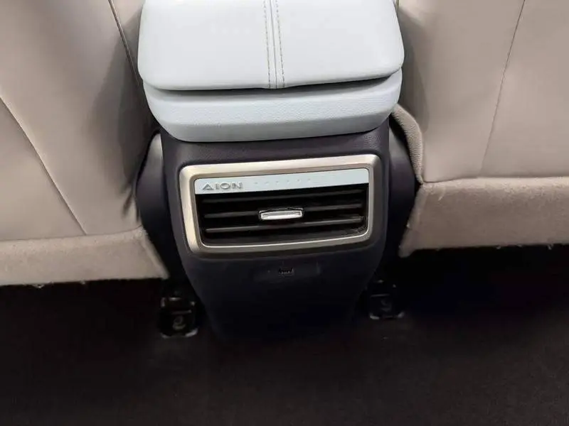 AION Y 2021 70 Smart Vitality Edition — 8