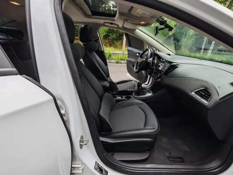 Cruze 2016 1.5L Manual Elite Edition — 9