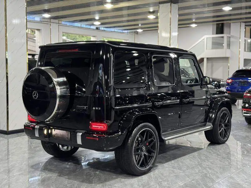 Mercedes-Benz G-Class AMG 2023 AMG G 63 — 6