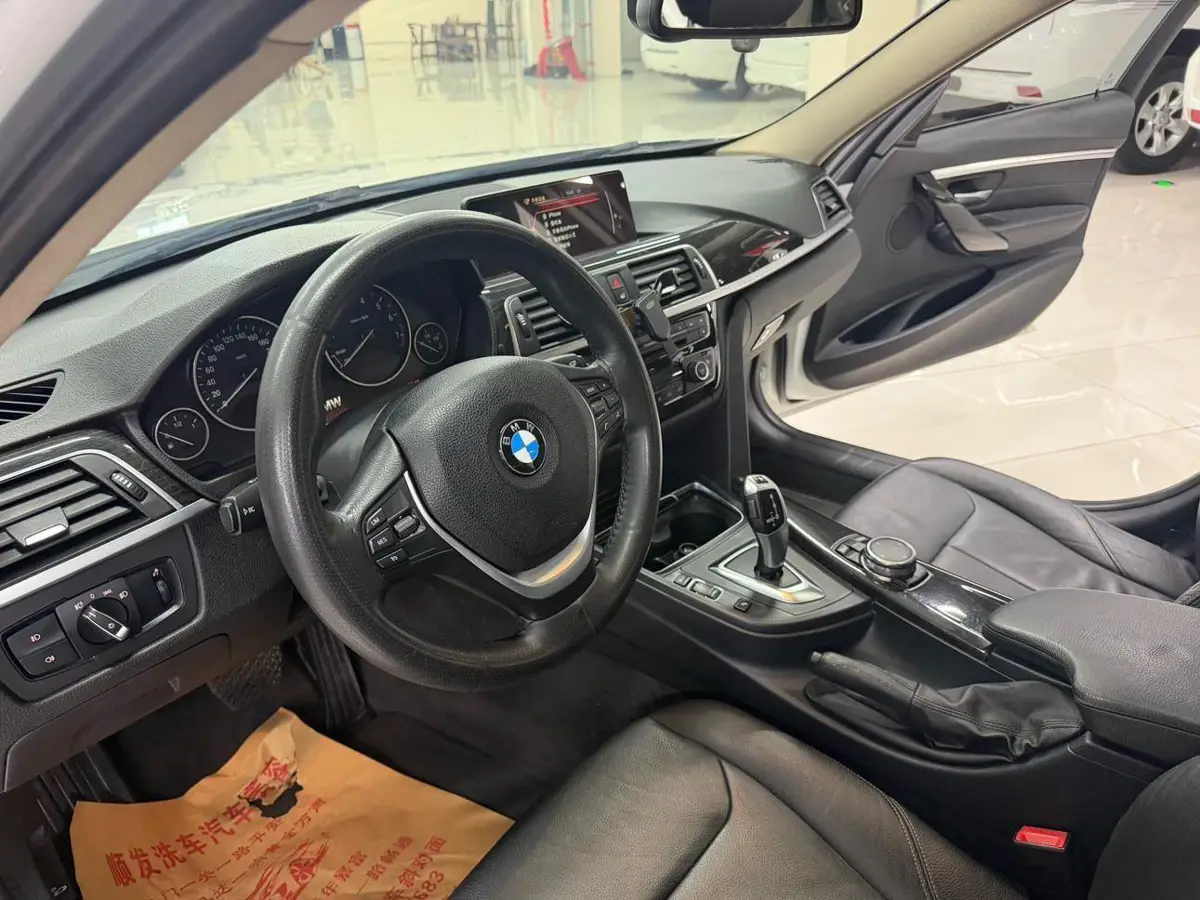 BMW 3 Series 2013 320Li Luxury Design Package — 10
