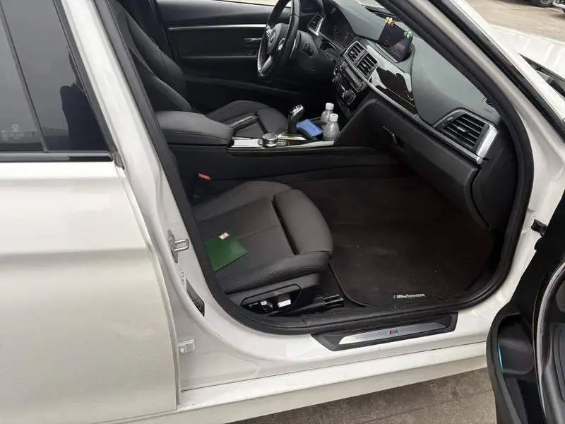 BMW 3 Series 2018 320Li M Sport Night Edition — 9