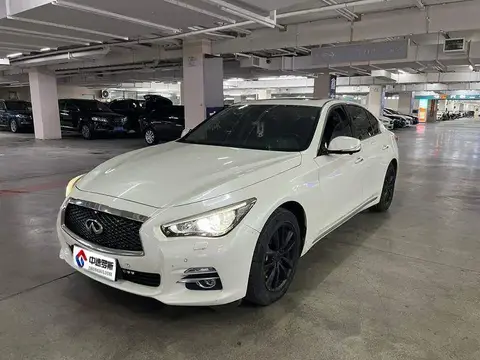 Infiniti Q50L 2016 2.0T Comfort Edition