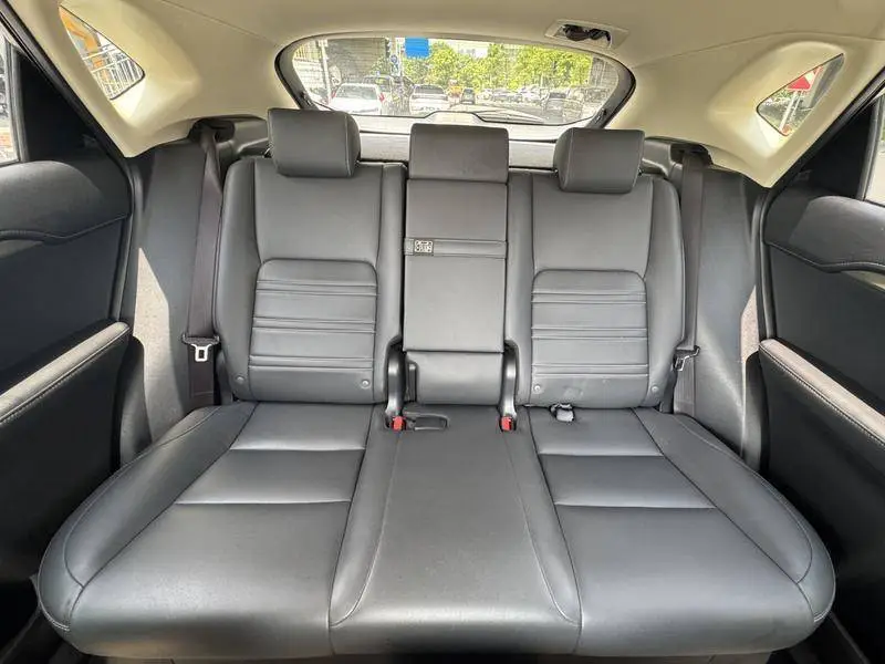 Lexus NX 2015 200 AWD Frontier Edition — 16