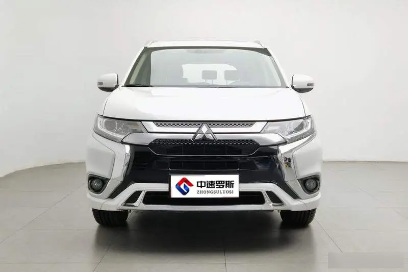 Outlander 2021 Model 2.0L 2WD Enjoy Edition 5 Seaters — 2