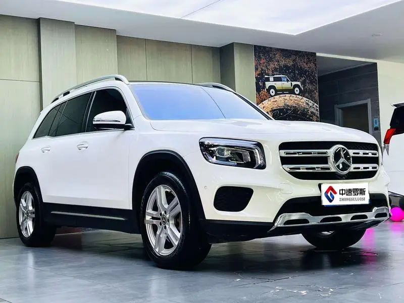 Mercedes-Benz GLB 2023 GLB 220 Dynamic — 3