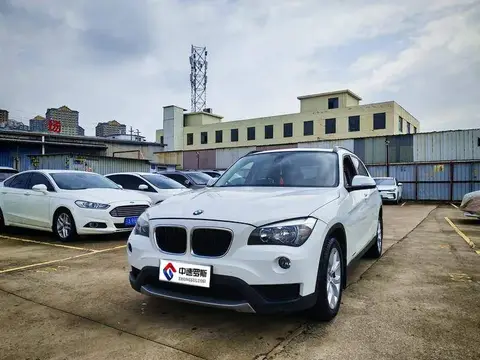 BMW X1 2013 sDrive18i Fashion