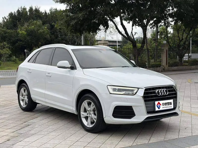 Audi Q3 2018 30th Anniversary Model 30 TFSI Fashion Model — 3