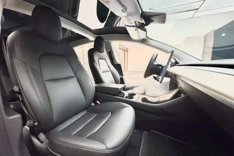 Model 3 2020 facelift standard range rear-wheel drive upgraded version — 16