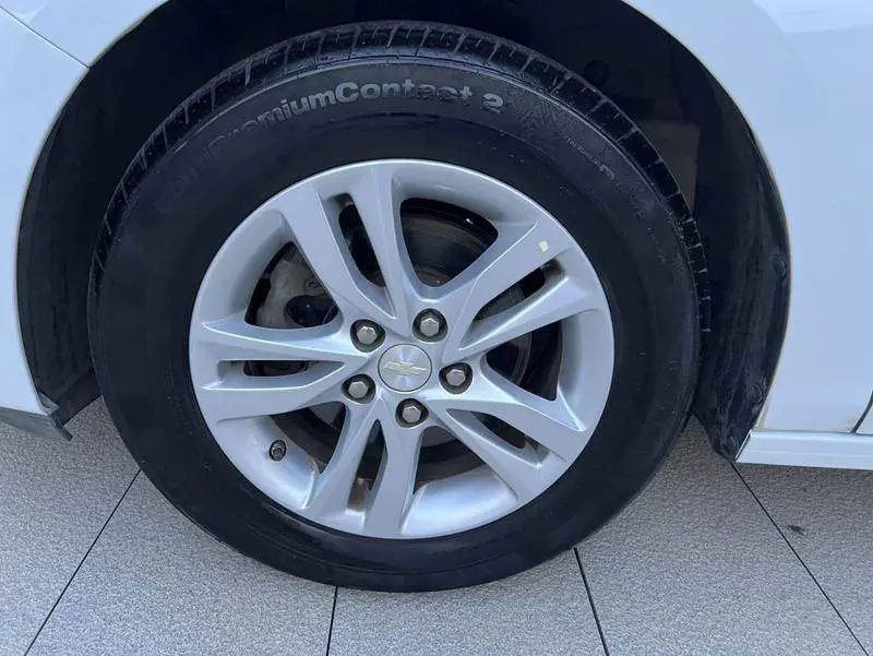 Cobalt 2016 1.5L Automatic Enjoy Edition — 8