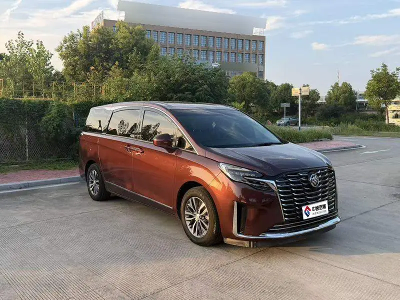 Buick GL8 2022 ES Lu Zun 653T Comfort Edition — 3