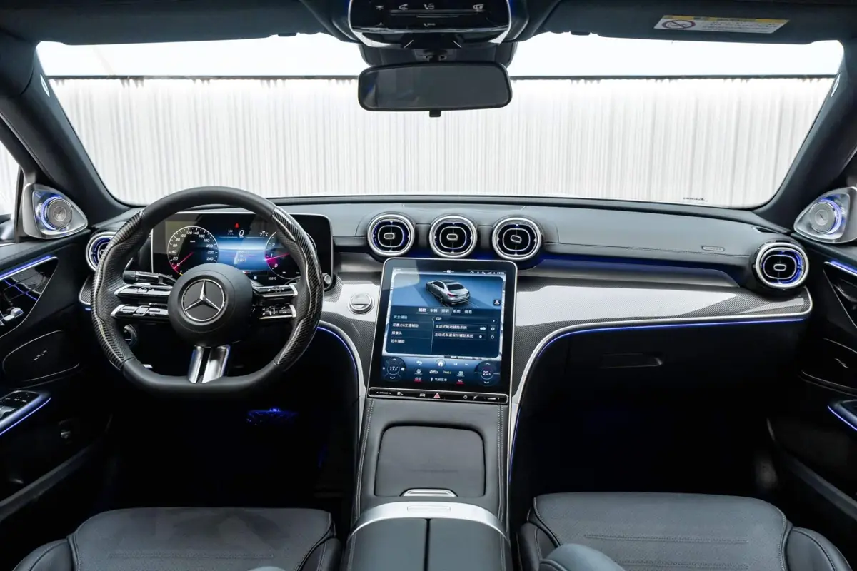 Mercedes-Benz C-Class 2024 C 260 L Sport — 12