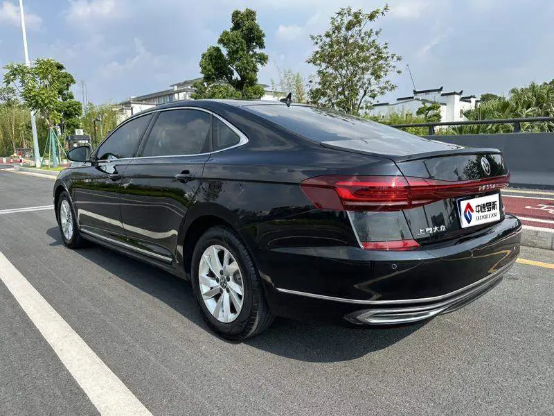Passat 2023 280TSI Business Edition — 5