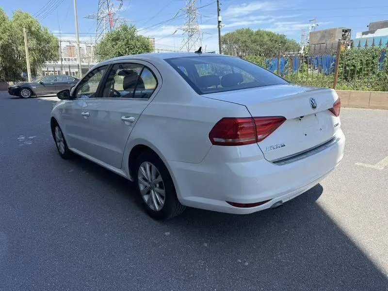 Lavida 2017 1.6L Automatic Fashion Edition — 4