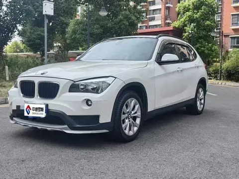 BMW X1 2014 sDrive18i Fashion