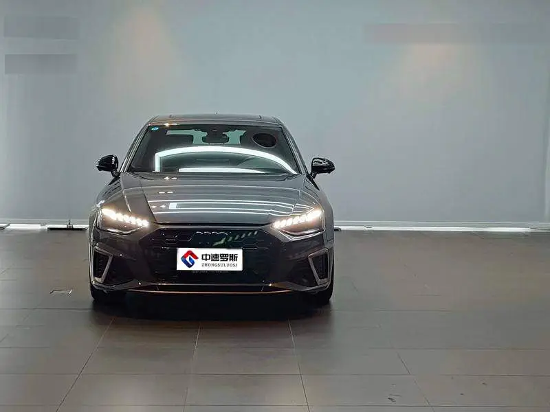Audi A4L 2024 40 TFSI quattro RS kit speed model — 2