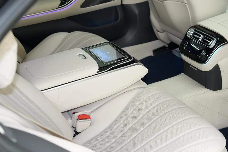 Mercedes-Benz S-Class 2022 S 450 L 4MATIC — 7