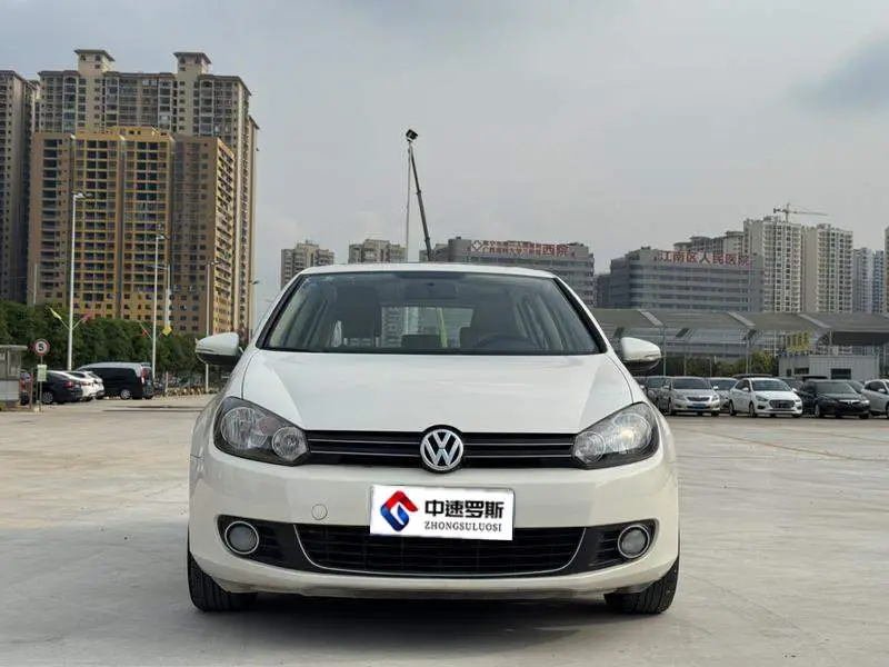 Golf 2011 1.6 Manual Comfort — 2