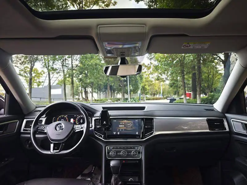 Touron 2020 380TSI 4WD Luxury Edition National V — 15