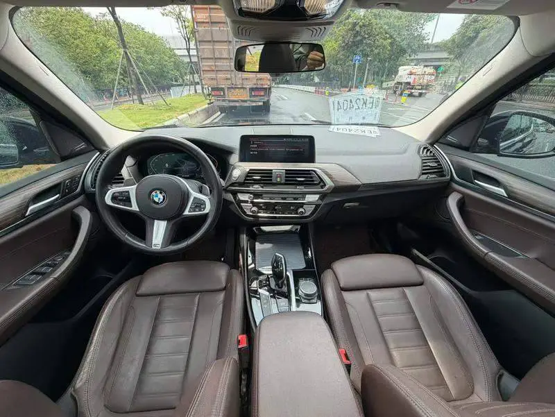 BMW X3 2021 xDrive28i M Sport Package — 6