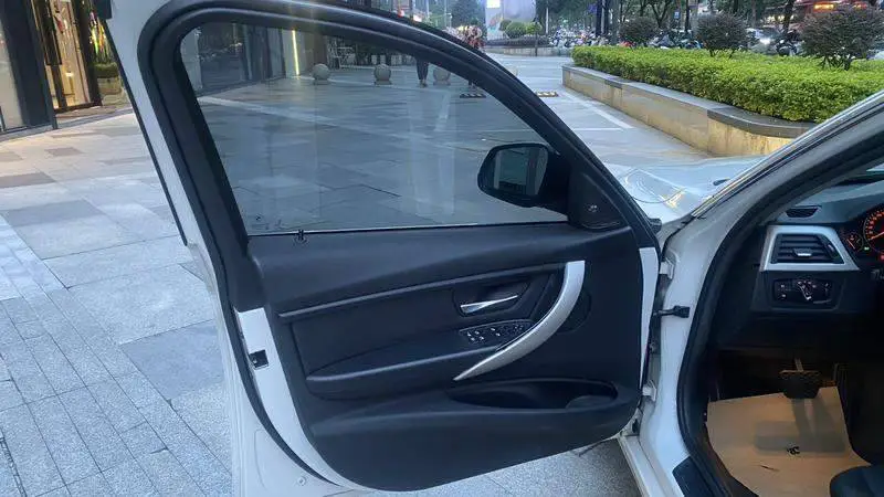 BMW 3 Series 2015 320Li Super Joy Fashion Edition — 17