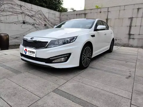 Kia K5 2012 2.0L Automatic DLX Special Edition