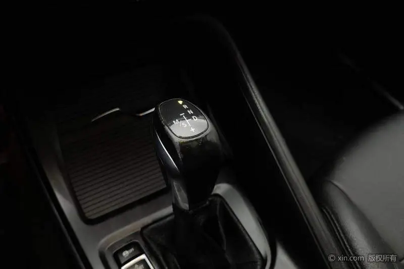 BMW X1 2018 sDrive18Li Fashion Model — 16