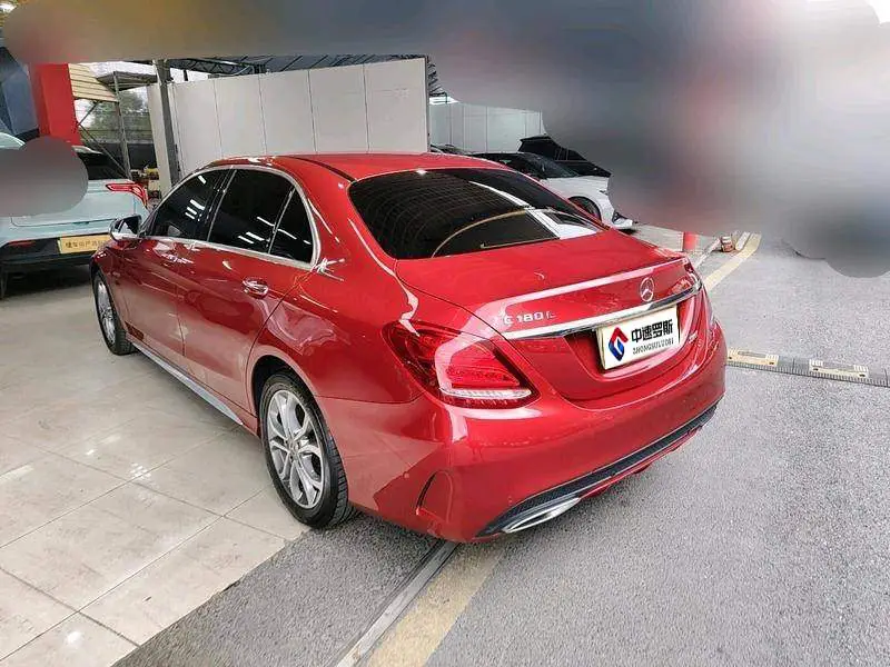 Mercedes-Benz C-Class 2018 C 180 L Fashion Sports Edition — 3