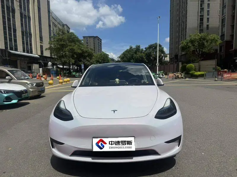 Model Y 2023 rear-wheel drive version — 2