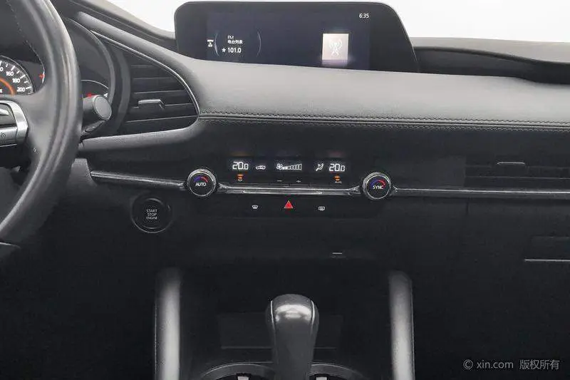 Mazda 3 Angkesaila 2021 2.0L Automatic Premium Edition — 13