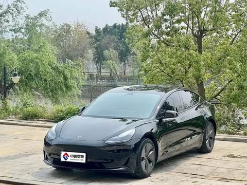 Model 3 2022 rear-wheel drive version