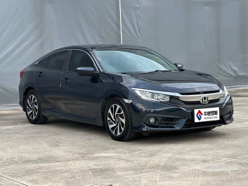 Civic 2016 220TURBO CVT Deluxe Edition — 3
