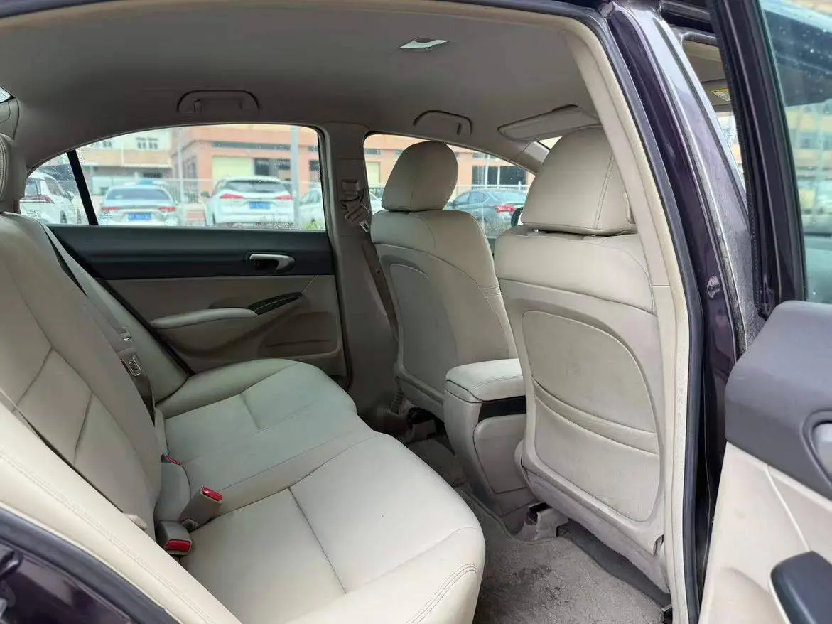 Civic 2009 1.8L Automatic Comfort Edition — 5