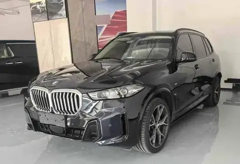 BMW X5 2023 xDrive 30Li Premium M Sport Night Edition