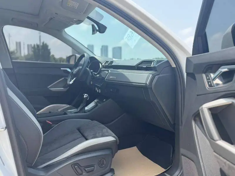 Audi Q3 2022 35 TFSI Progressive Dynamic Edition — 8