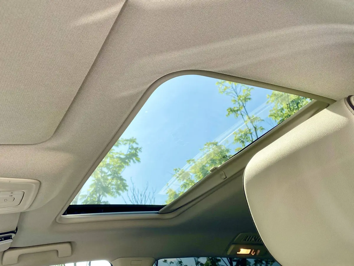Buick GL8 2021 Land Business Class 652T Luxury — 15